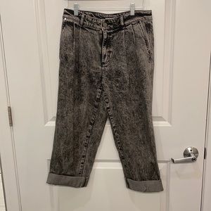 MICHAEL KORS 	
Acid-Wash Stretch Denim